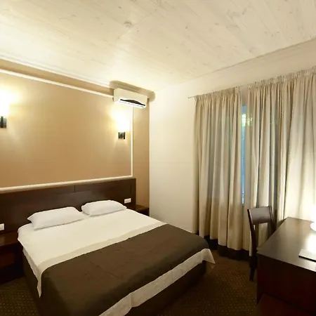 Geneva 호텔 5*